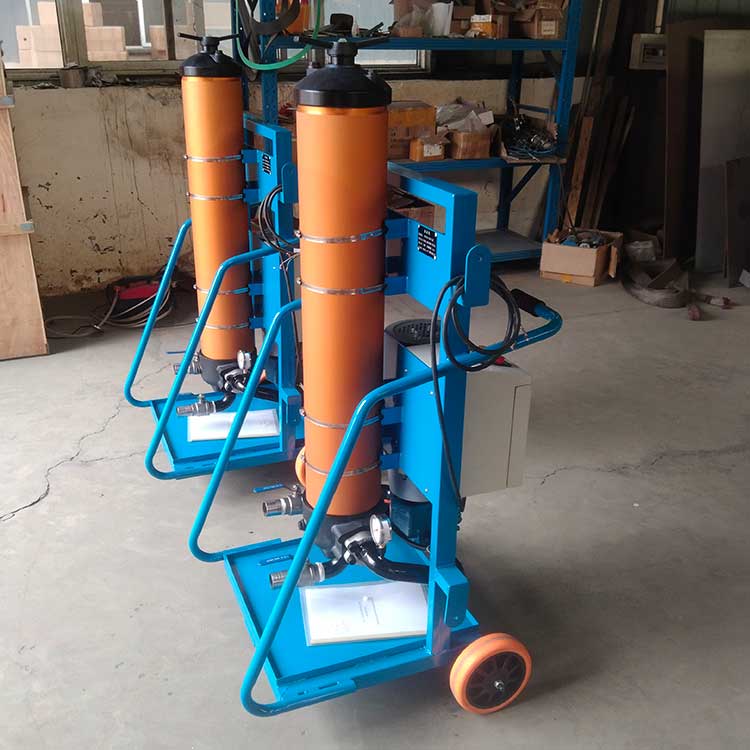 華豫生產(chǎn)供應(yīng)高精度濾油機單筒可移動式